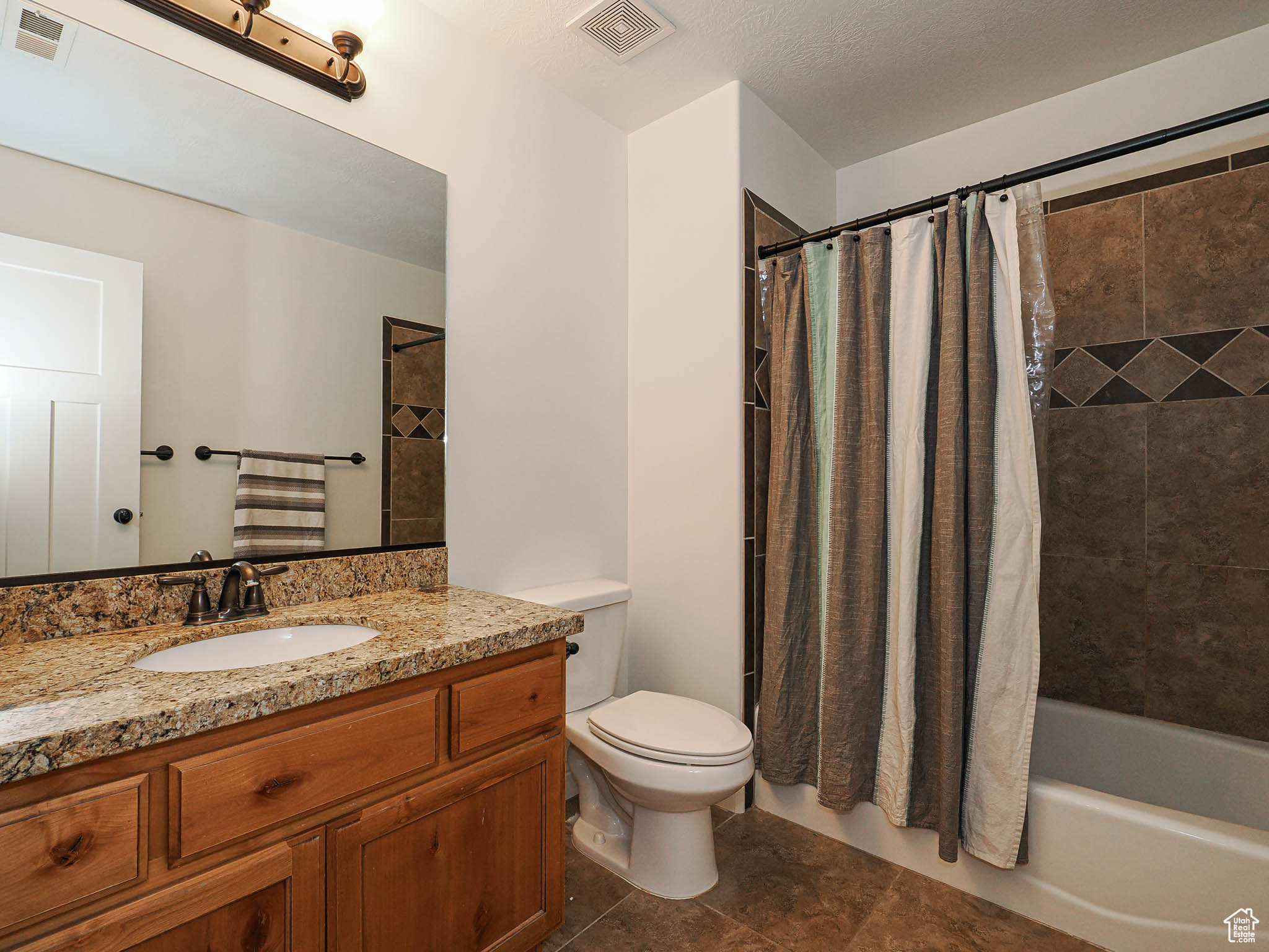 INDIAN HOLLOW - Residential