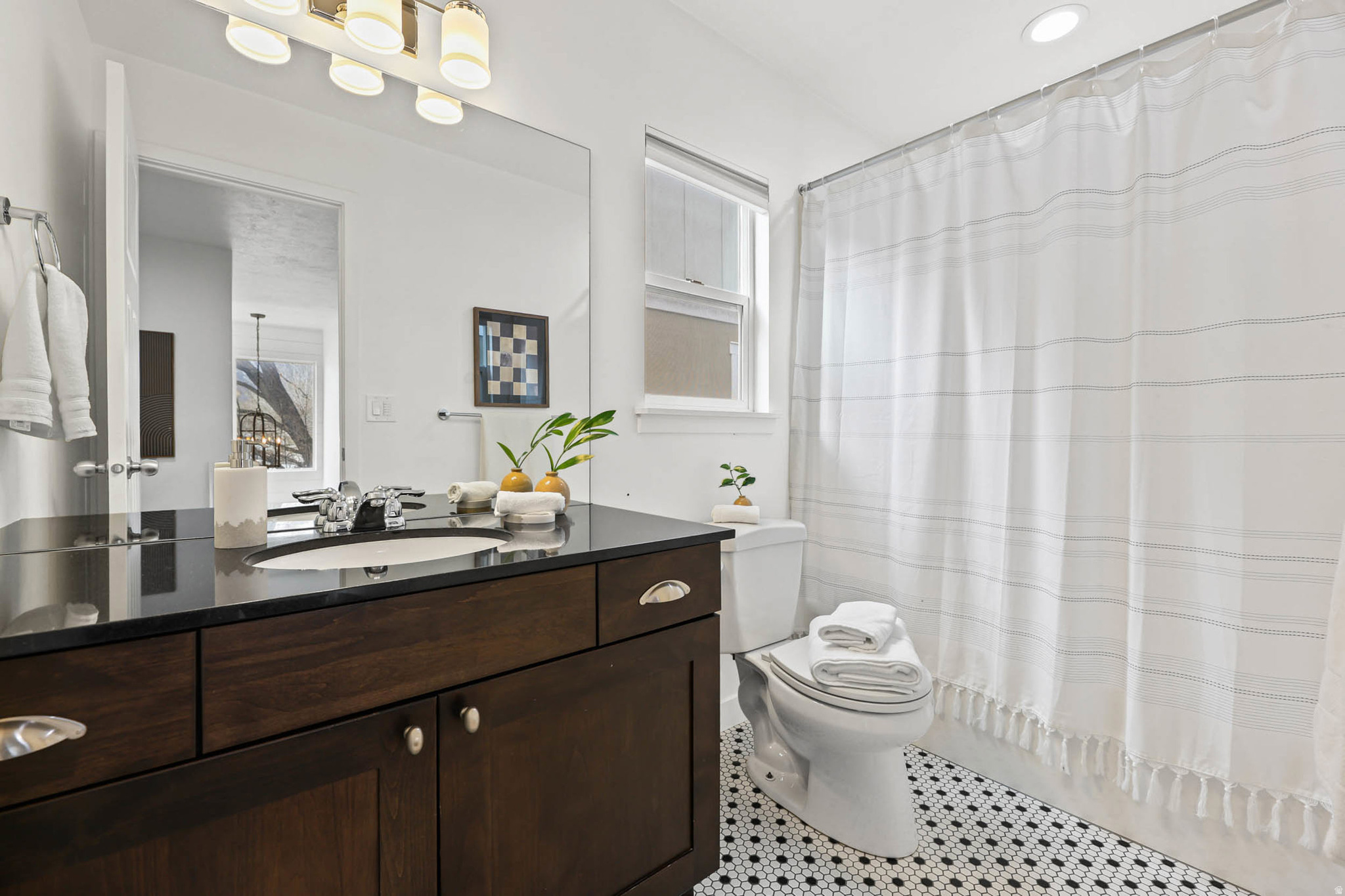 COVE AT RIVERWOOD - Residential