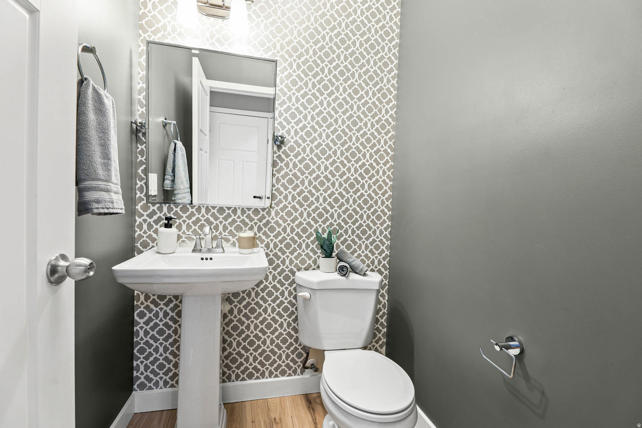 COVE AT RIVERWOOD - Residential