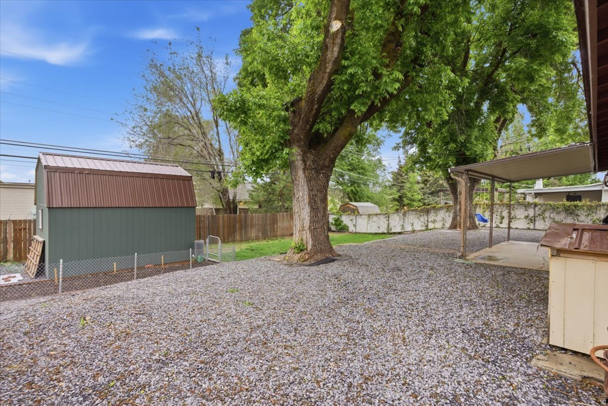 SUNCREST HEIGHTS - Residential