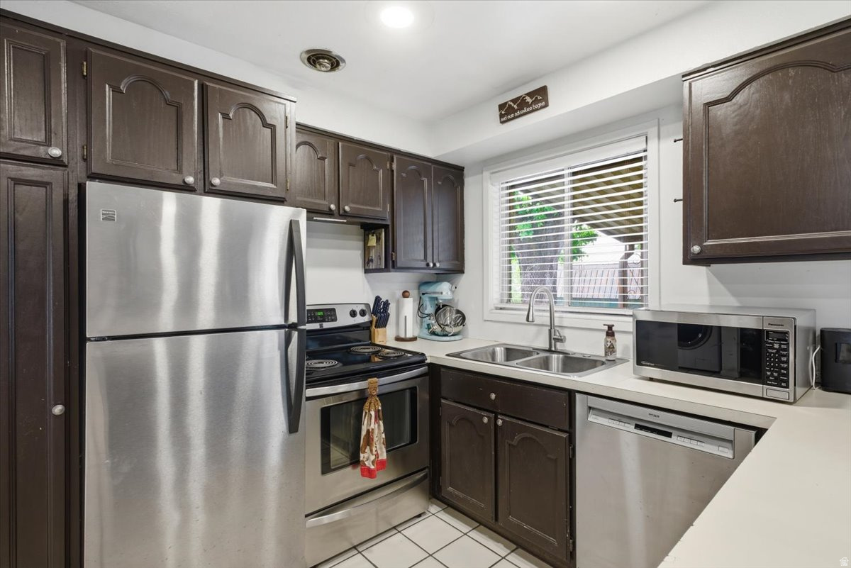 SUNCREST HEIGHTS - Residential