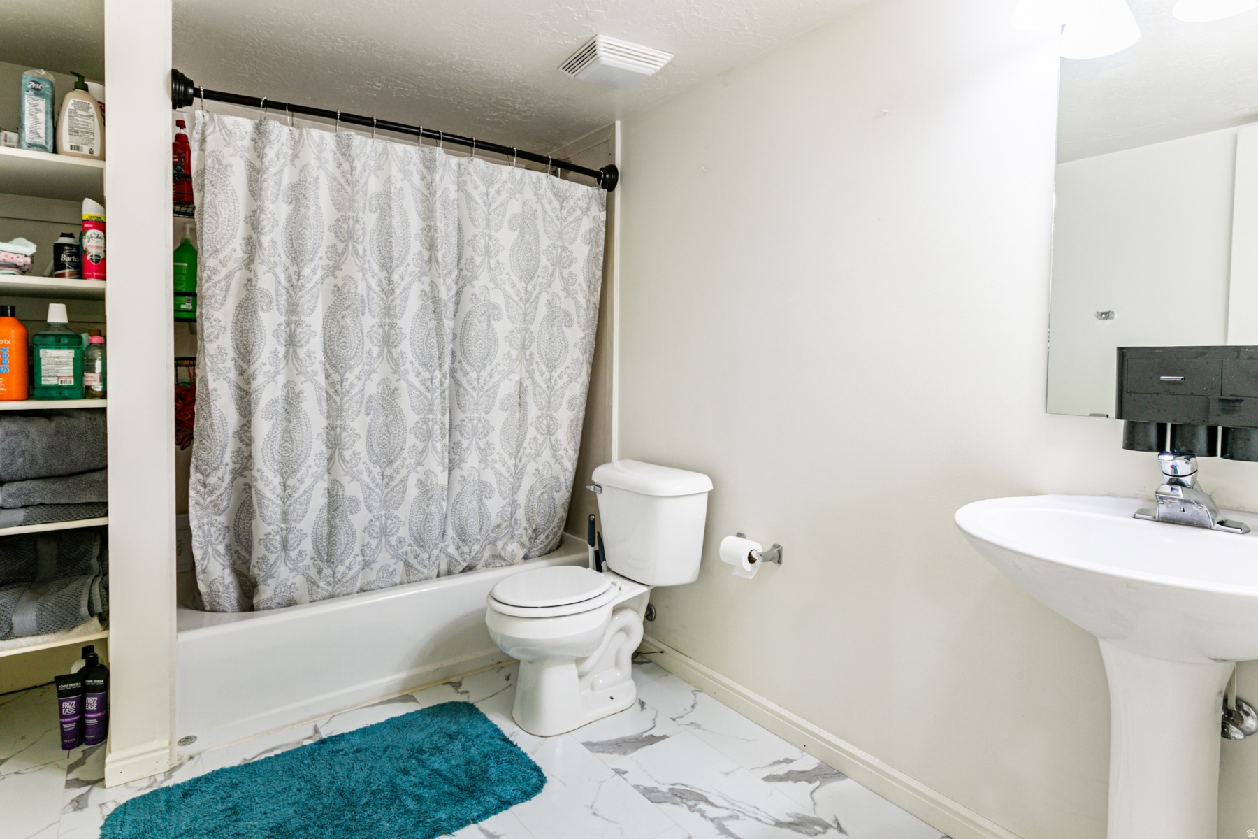 DEER HOLLOW SUB - Residential