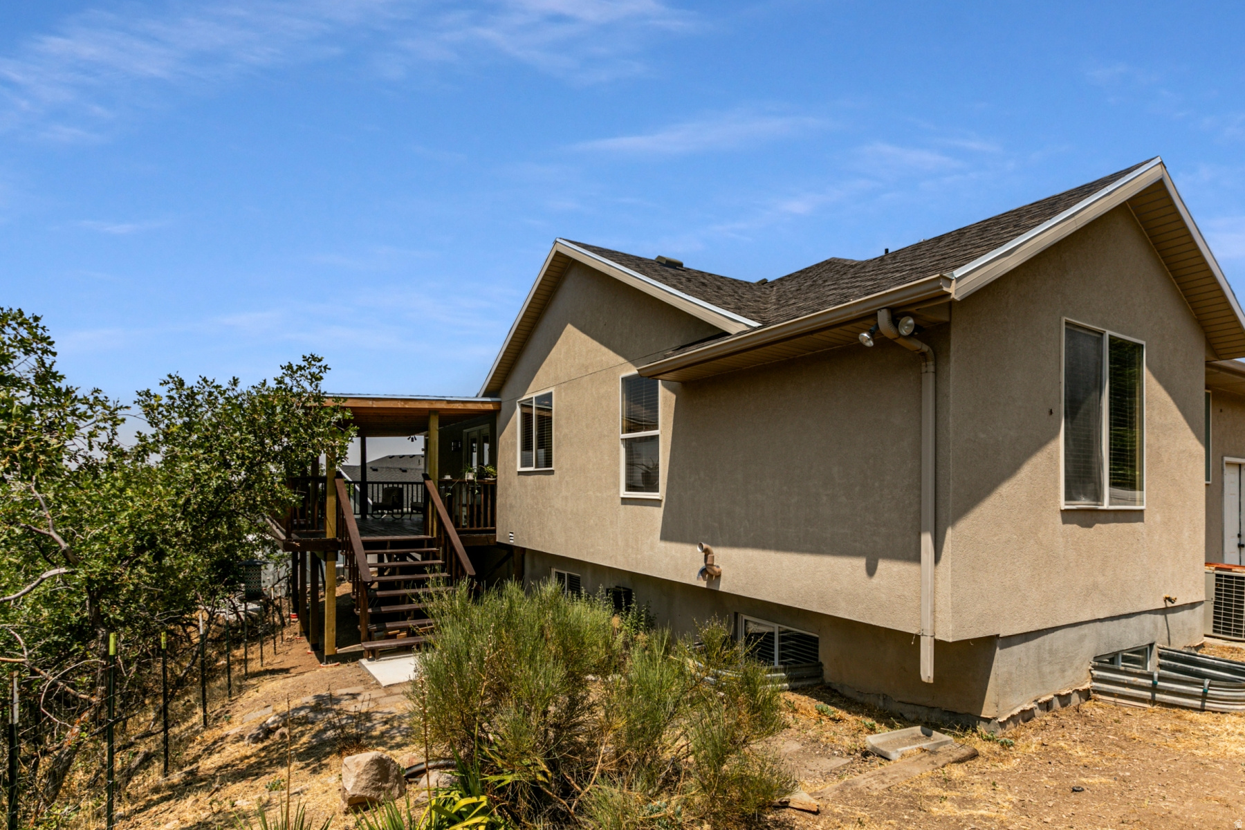 DEER HOLLOW SUB - Residential