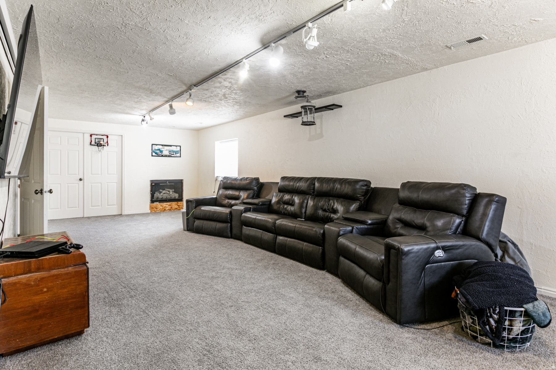 DEER HOLLOW SUB - Residential