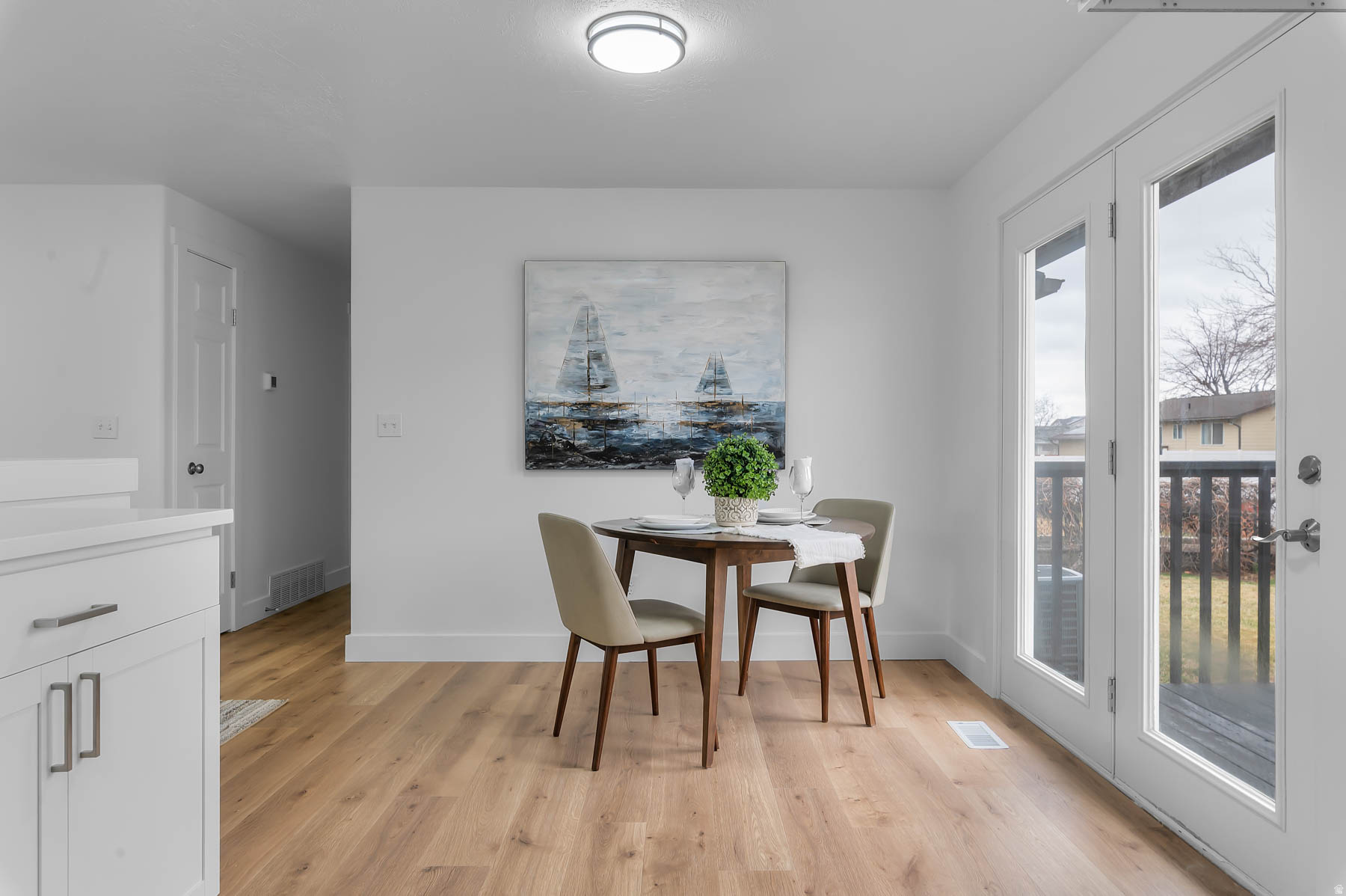 COUNTRY VILLAGE - Residential