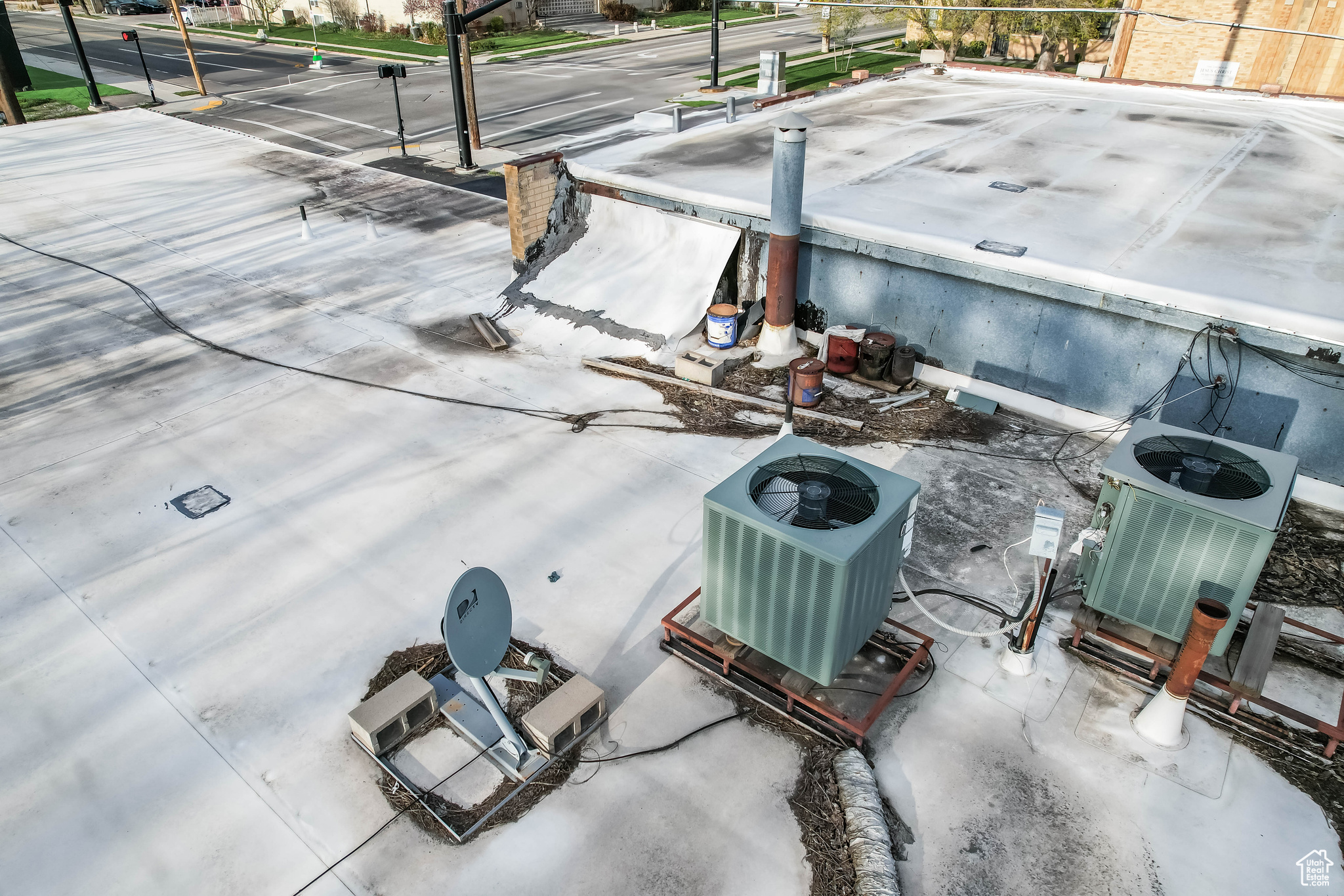 PARK - Commercial Sale