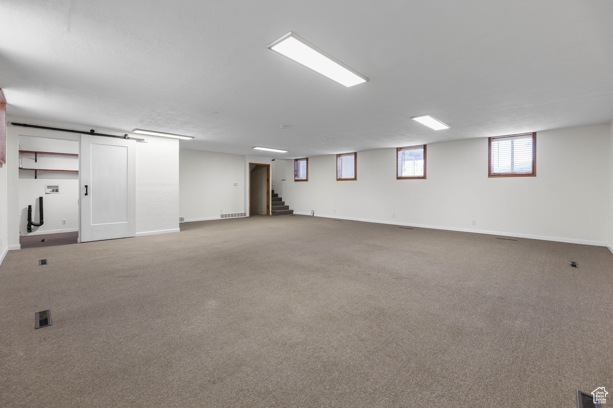 PARK - Commercial Sale