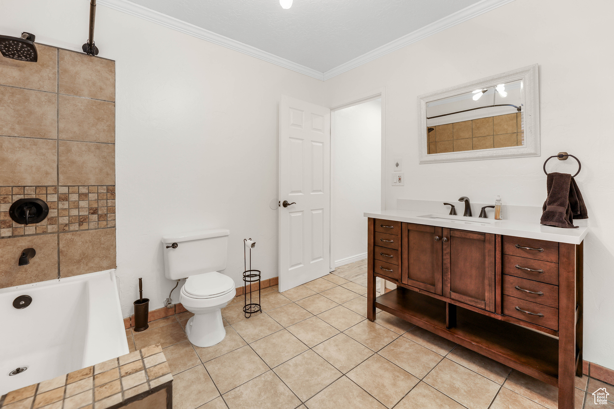 PARK - Commercial Sale