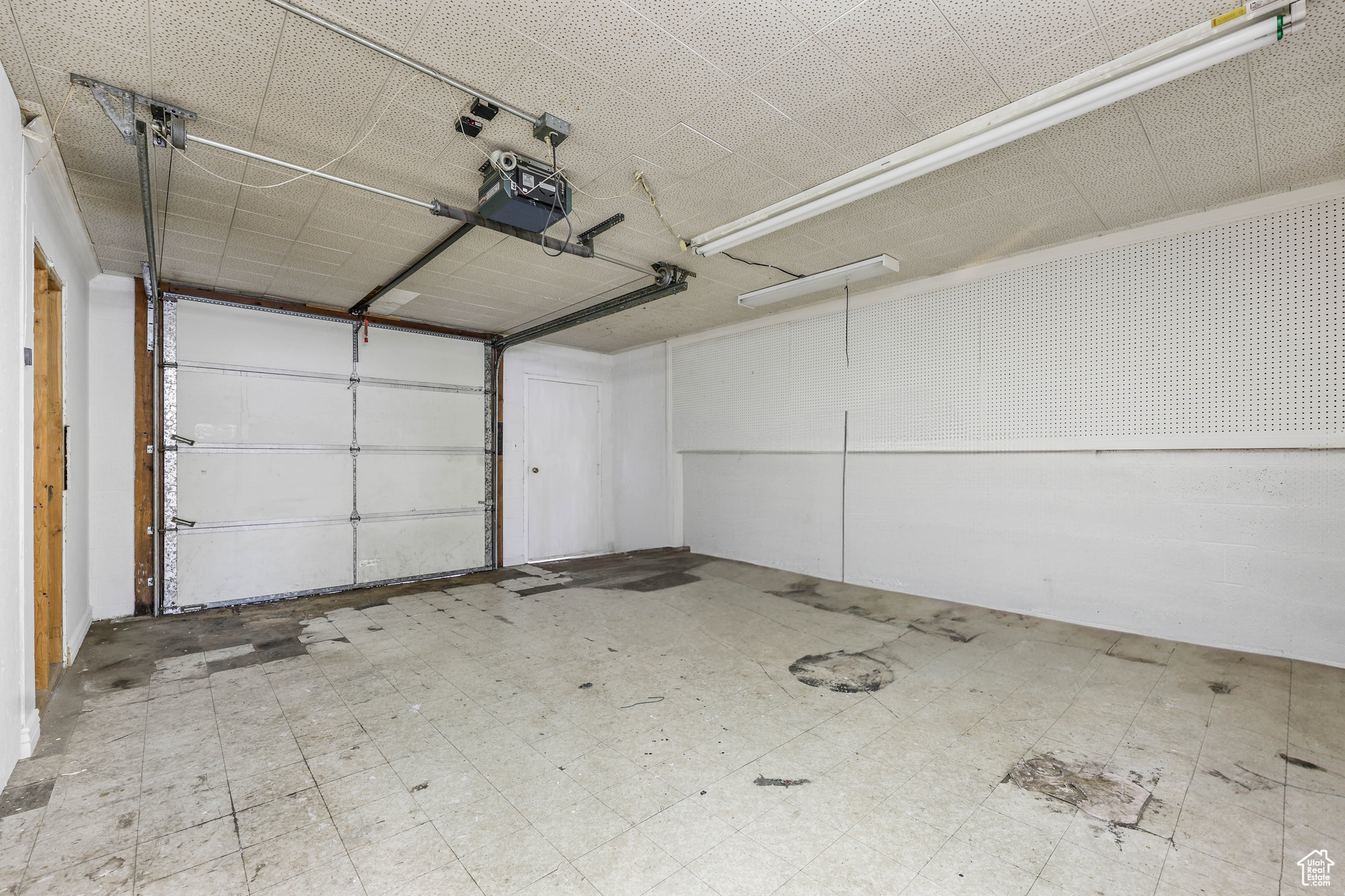 PARK - Commercial Sale