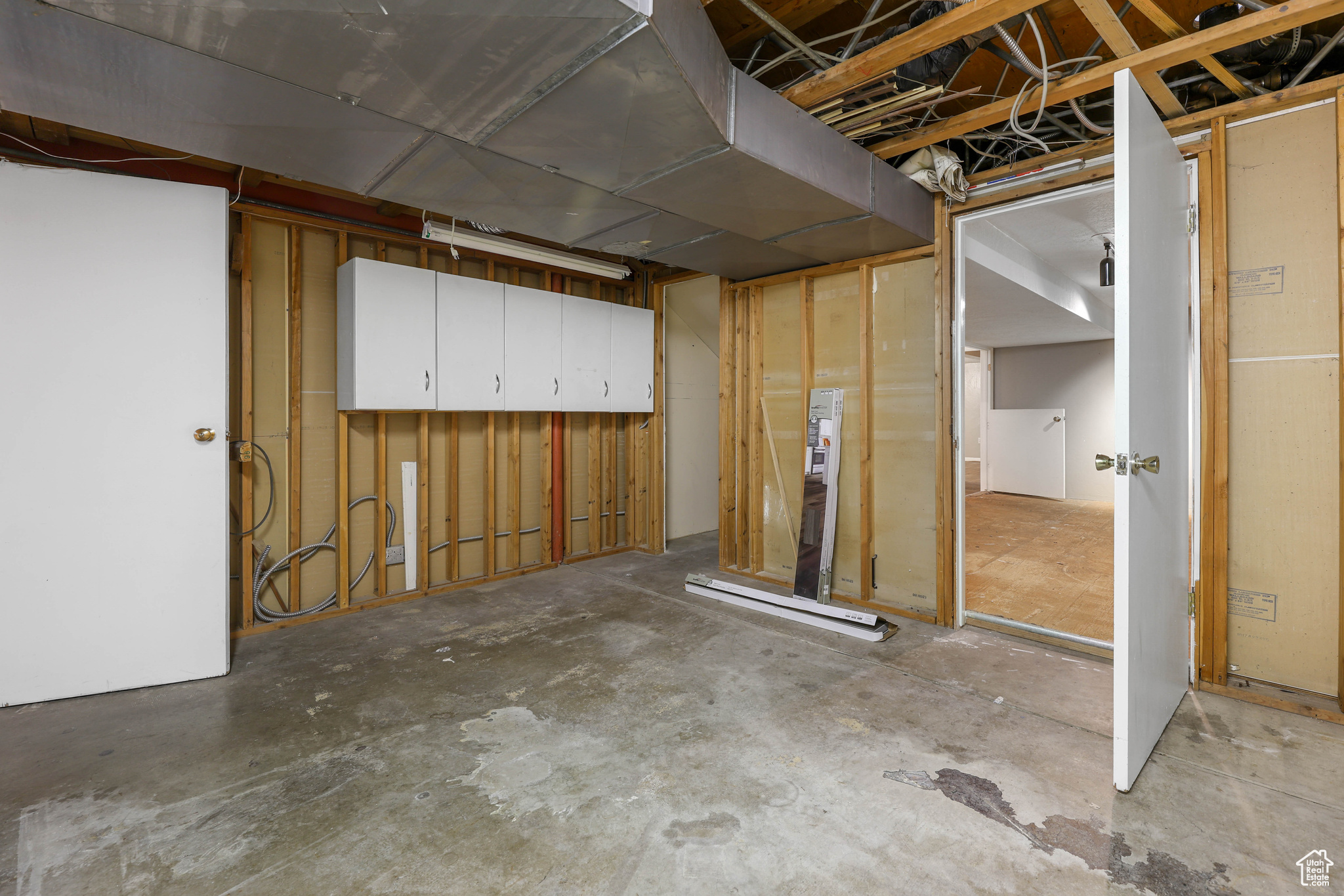 PARK - Commercial Sale