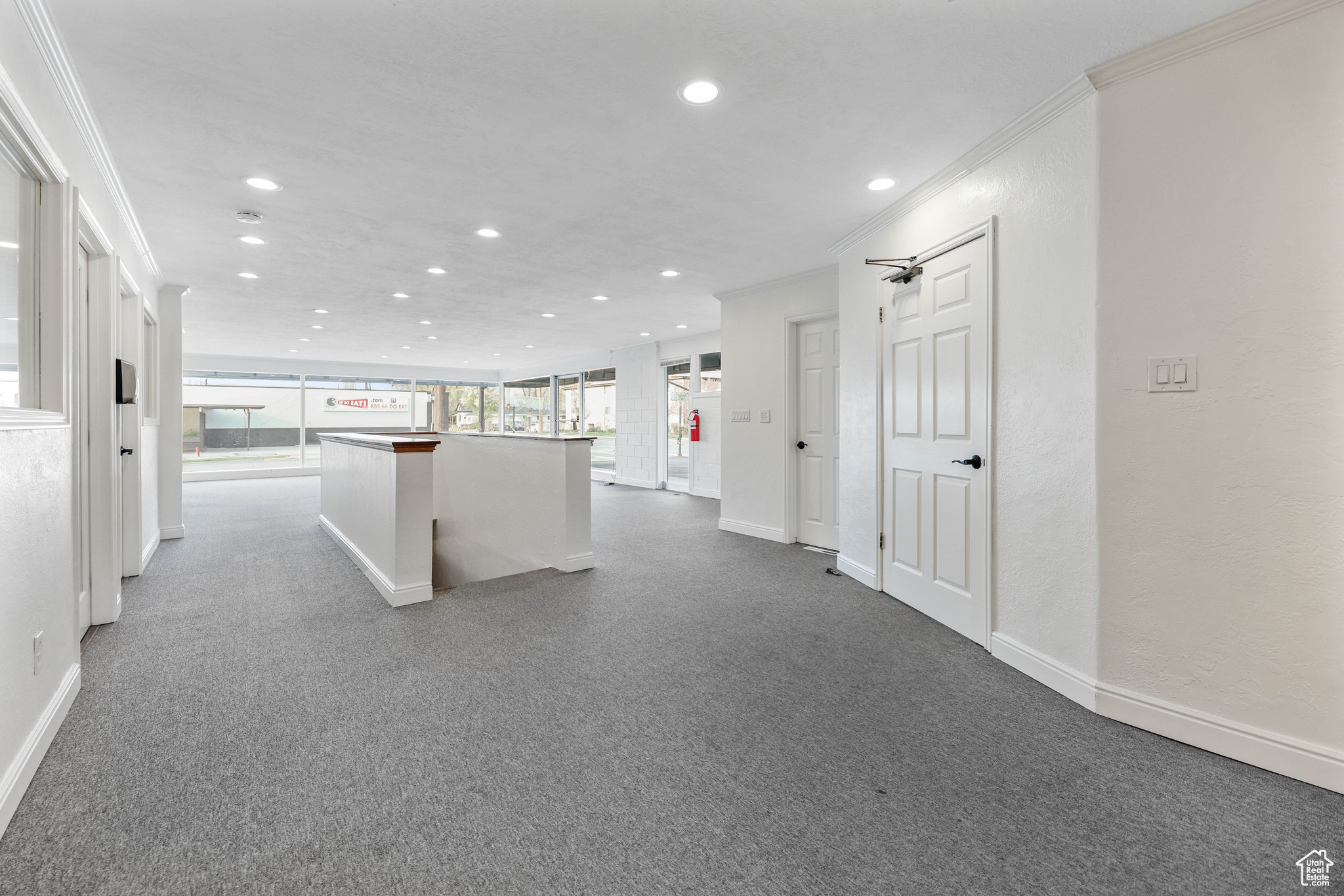 PARK - Commercial Sale