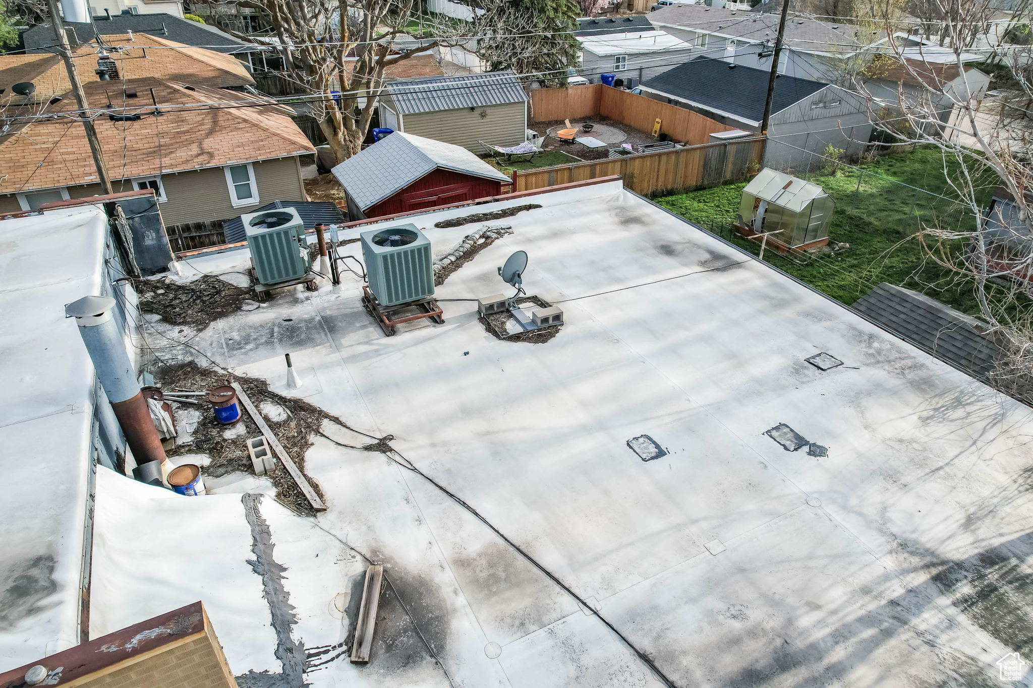 PARK - Commercial Sale