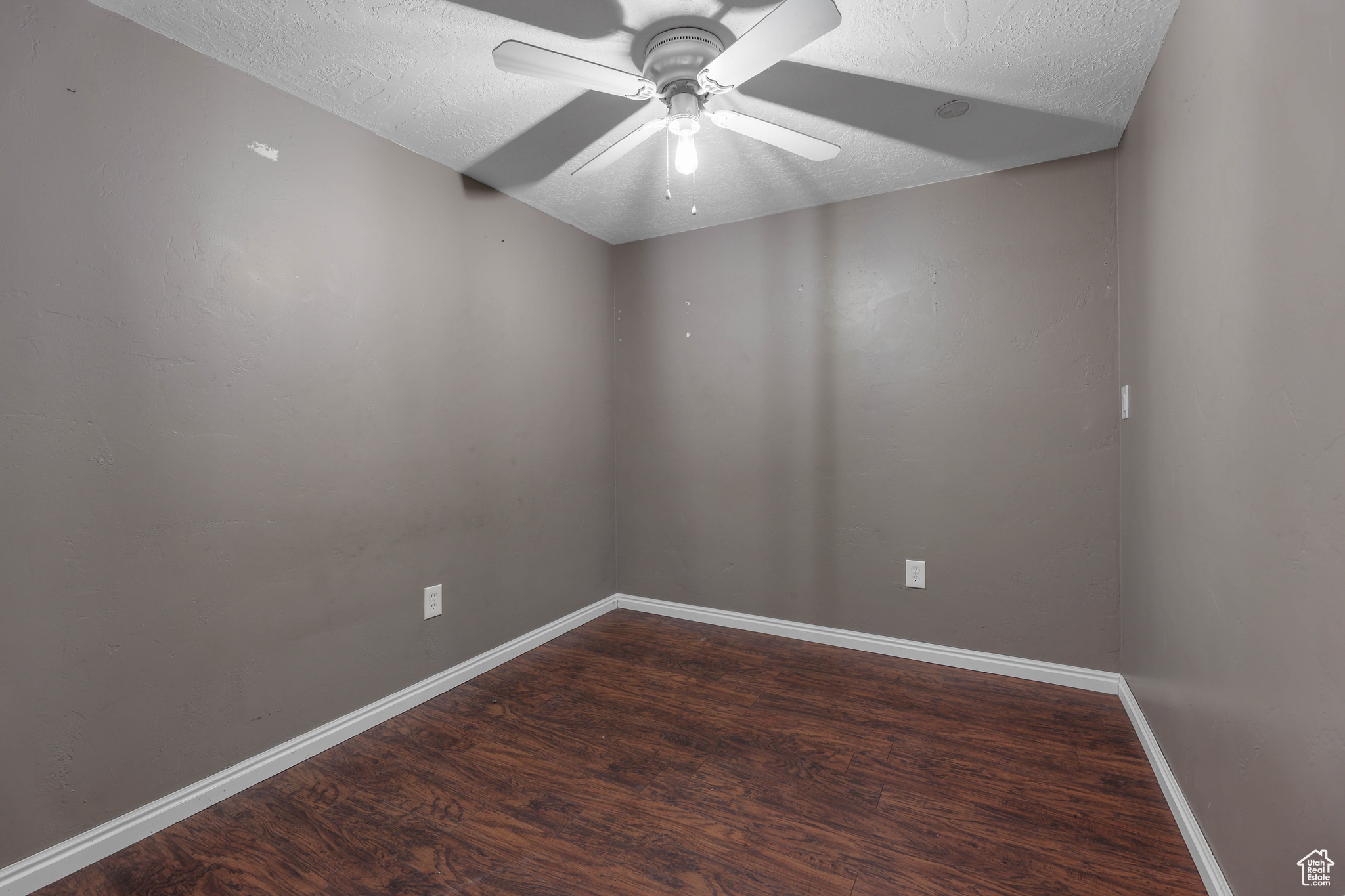 PARK - Commercial Sale