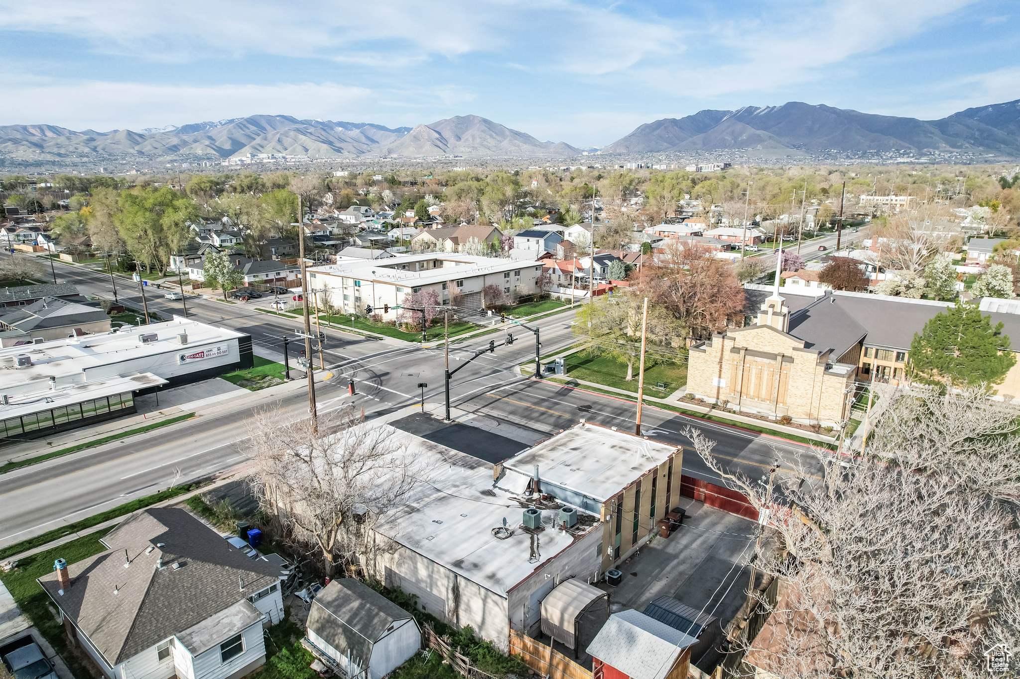 PARK - Commercial Sale