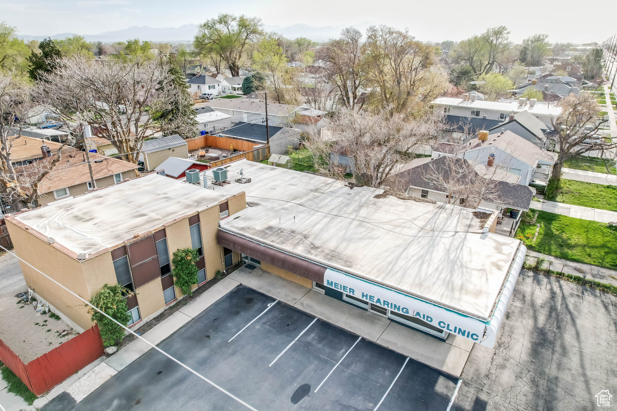 PARK - Commercial Sale