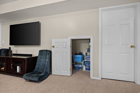 Tiny photo for 1597 E 11400 S, Sandy, UT 84092 (MLS # 2173648)