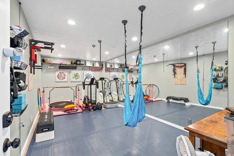 Tiny photo for 333 E 6990 S, Midvale, UT 84047 (MLS # 2125957)