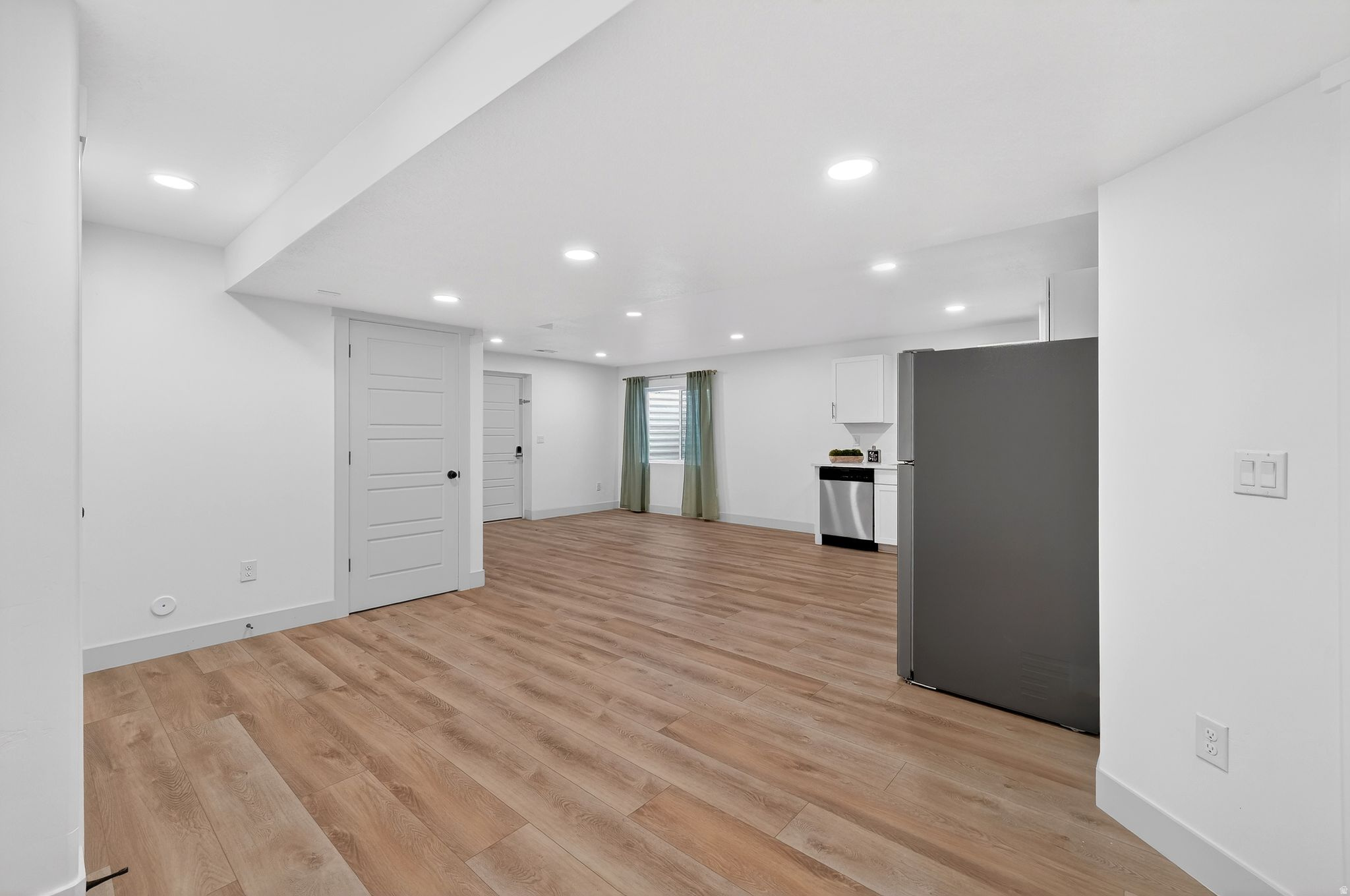 MOUNTAIN RIDGE - Residential