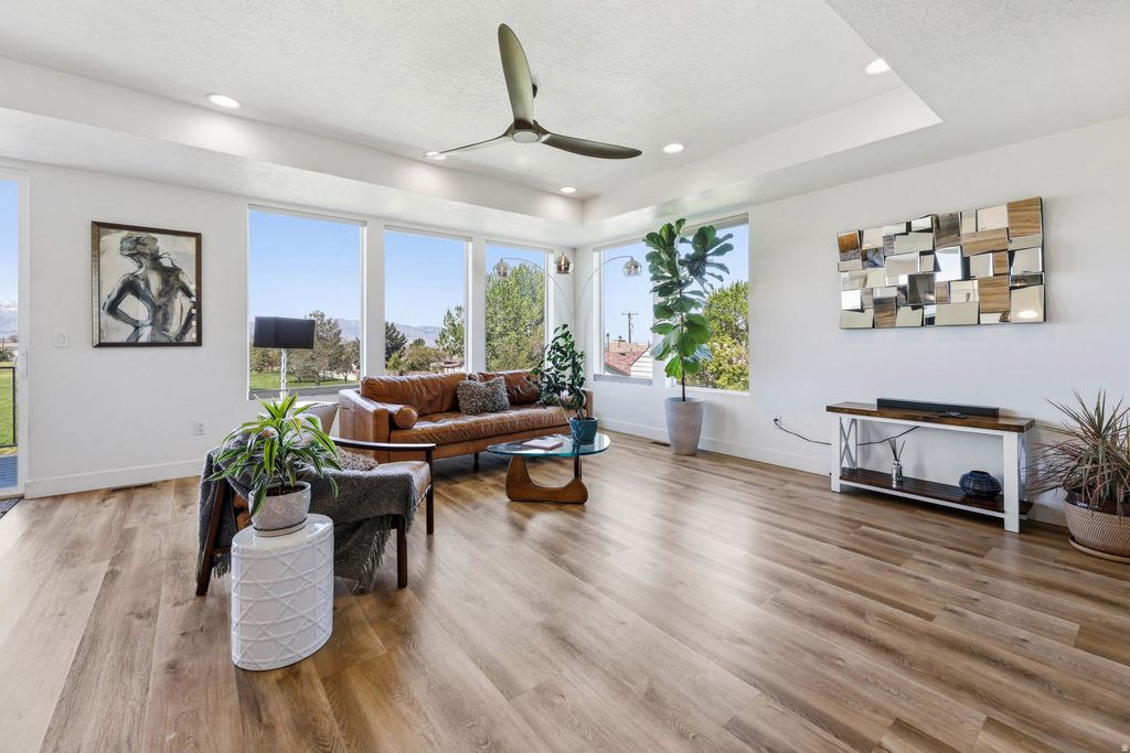 Photo of 469 N 1360 E, Tooele, UT 84074 (MLS # 2154205)