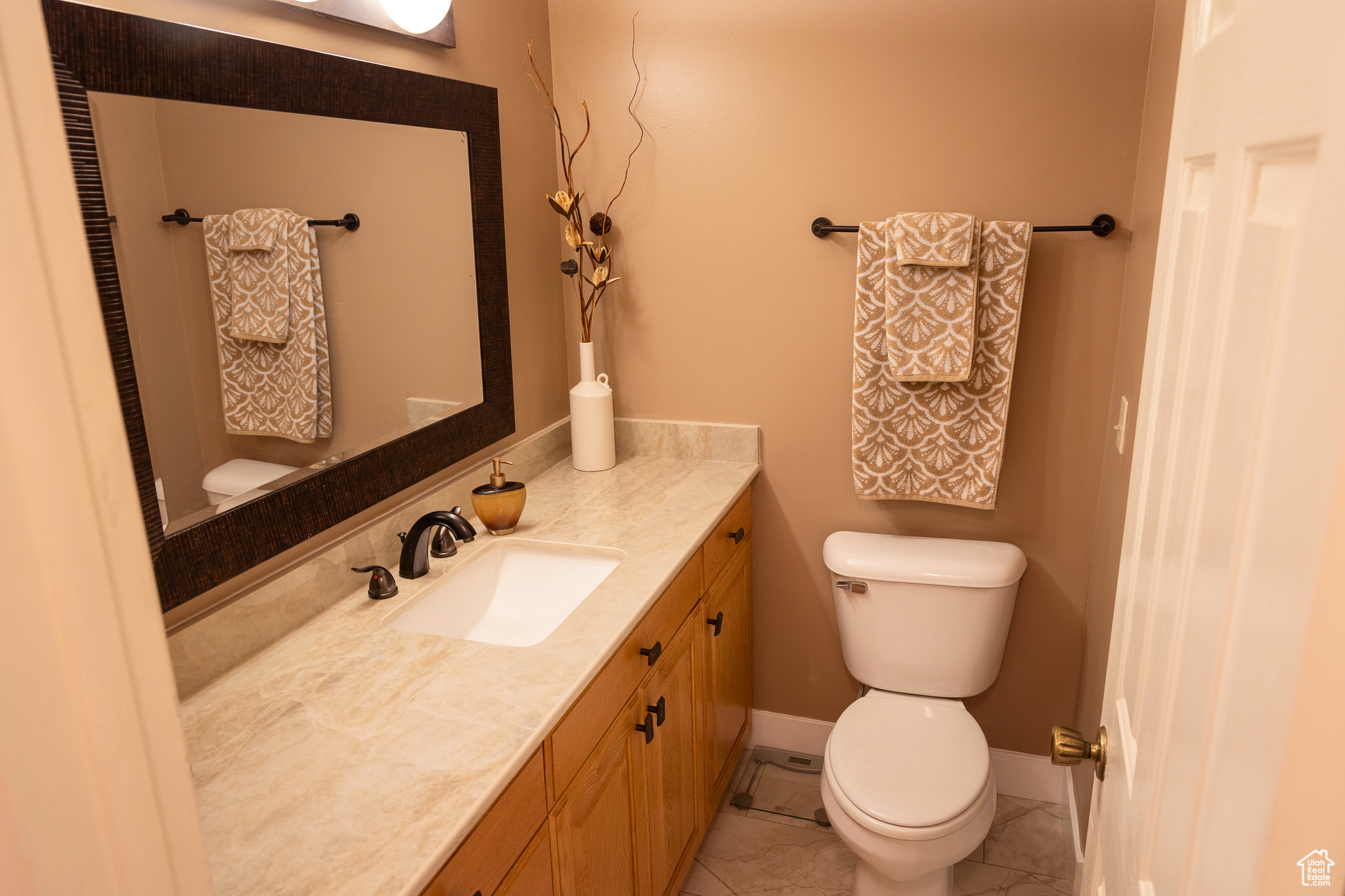 GRANITE CREST - Residential