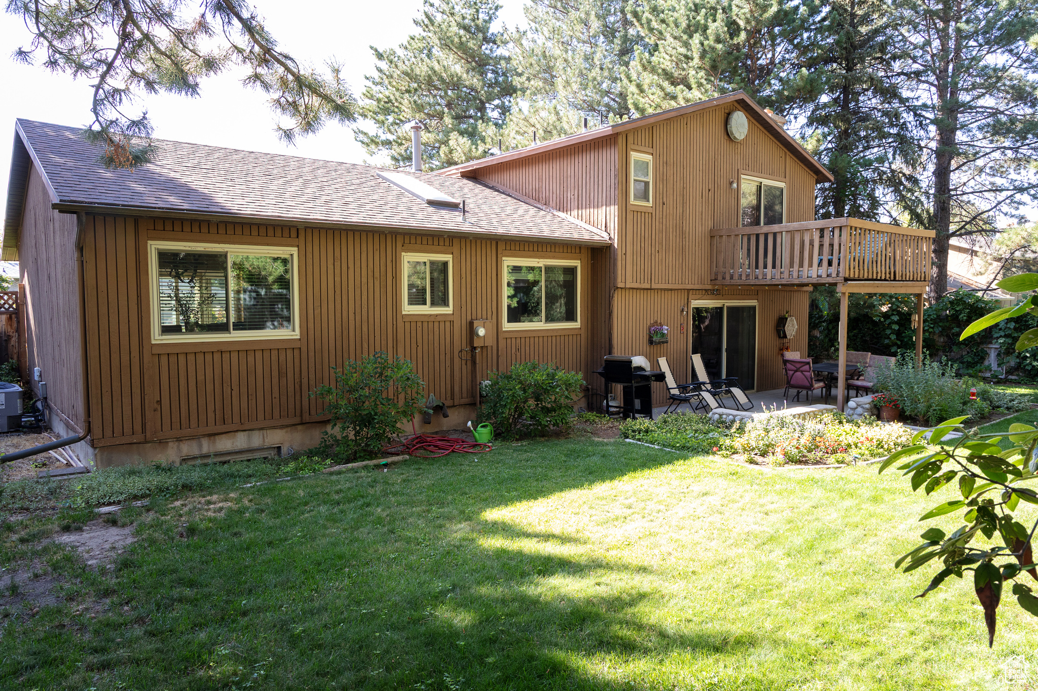 GRANITE CREST - Residential