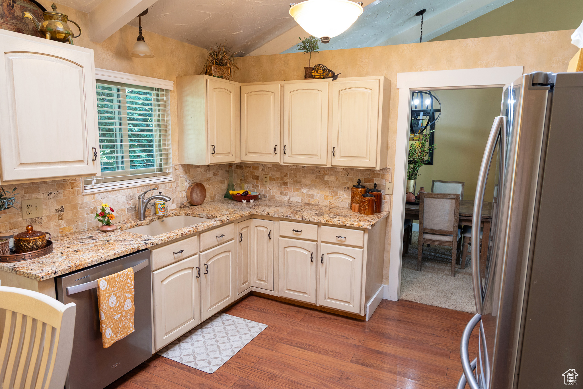 GRANITE CREST - Residential