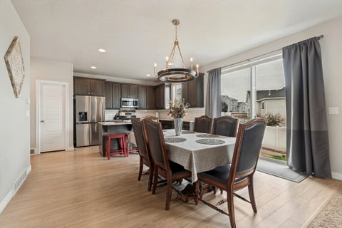 Tiny photo for 172 W STILLWATER DR, Saratoga Springs, UT 84045 (MLS # 2173291)