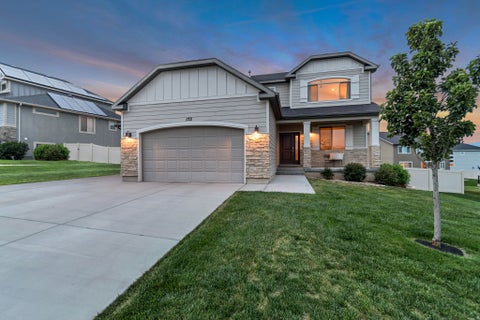 Tiny photo for 172 W STILLWATER DR, Saratoga Springs, UT 84045 (MLS # 2173291)