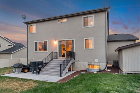 Tiny photo for 172 W STILLWATER DR, Saratoga Springs, UT 84045 (MLS # 2173291)