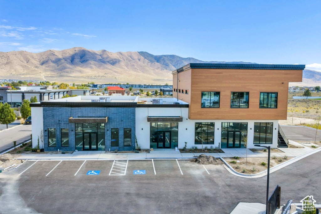 Photo of 1318 E EAGLE MOUNTAIN BLVD N, Eagle Mountain, UT 84005 (MLS # 2191012)