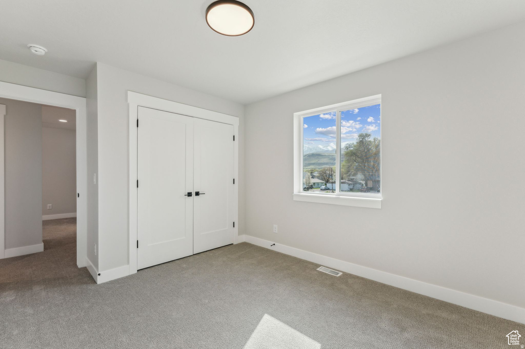 MEADOWS - Residential