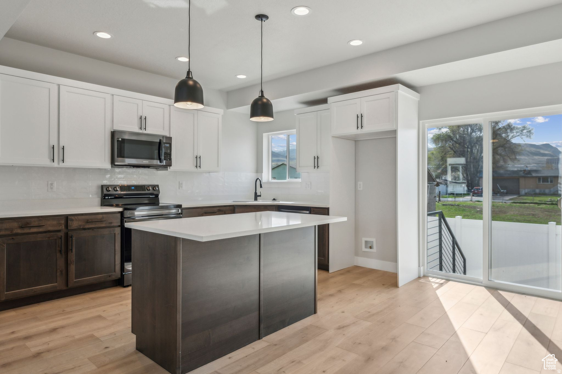 MEADOWS - Residential