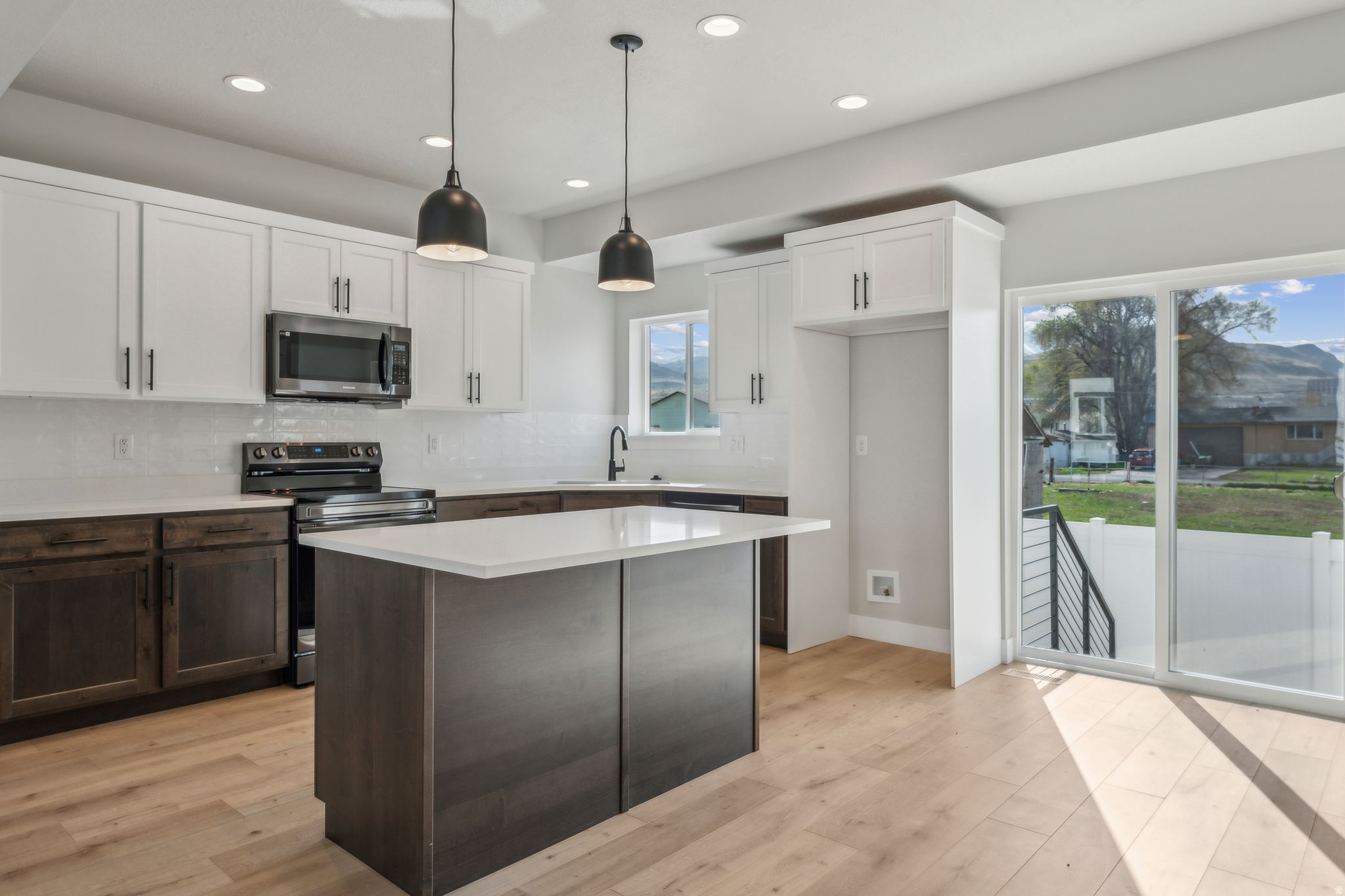 MEADOWS - Residential