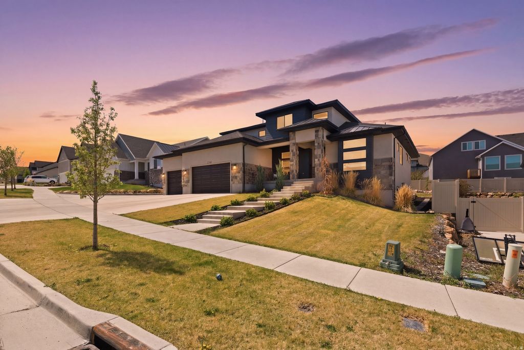 Photo of 3143 S FOREST AVE, Saratoga Springs, UT 84045 (MLS # 2148825)