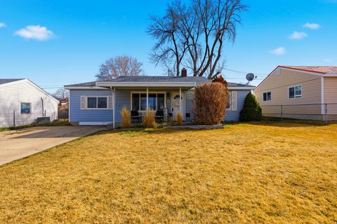 Photo of 106 N 1ST ST, Tooele, UT 84074 (MLS # 2140087)