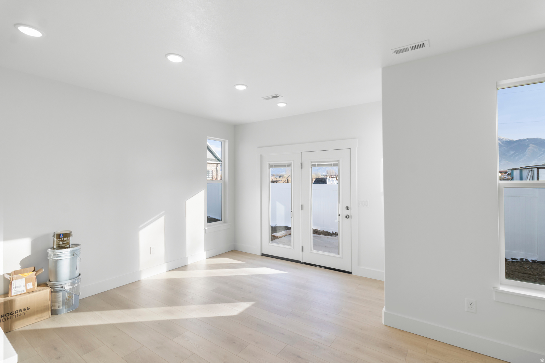 VINEYARD - Residential