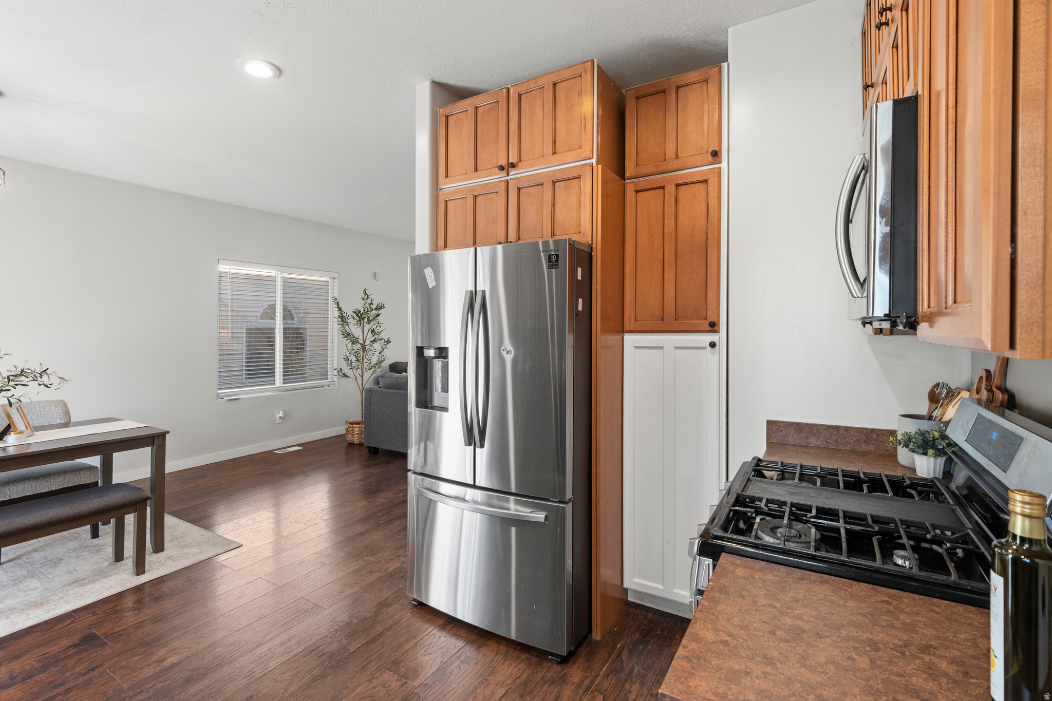 OVERLAKE - Residential