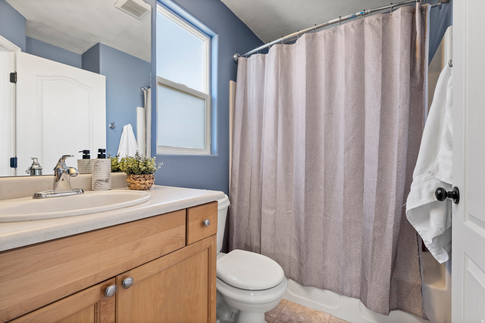 OVERLAKE - Residential