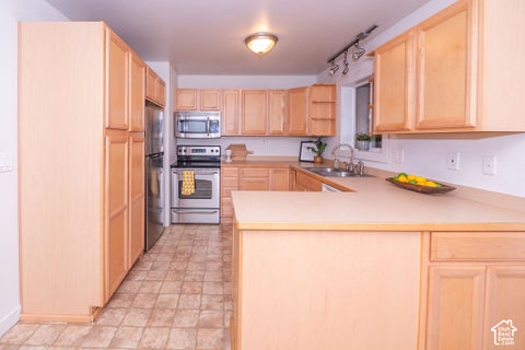 Tiny photo for 2216 S PIERCE AVE E, Ogden, UT 84401 (MLS # 2192709)