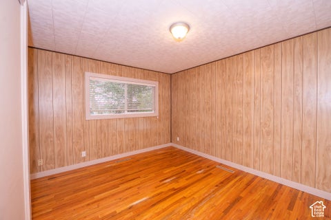 Tiny photo for 2216 S PIERCE AVE E, Ogden, UT 84401 (MLS # 2192709)