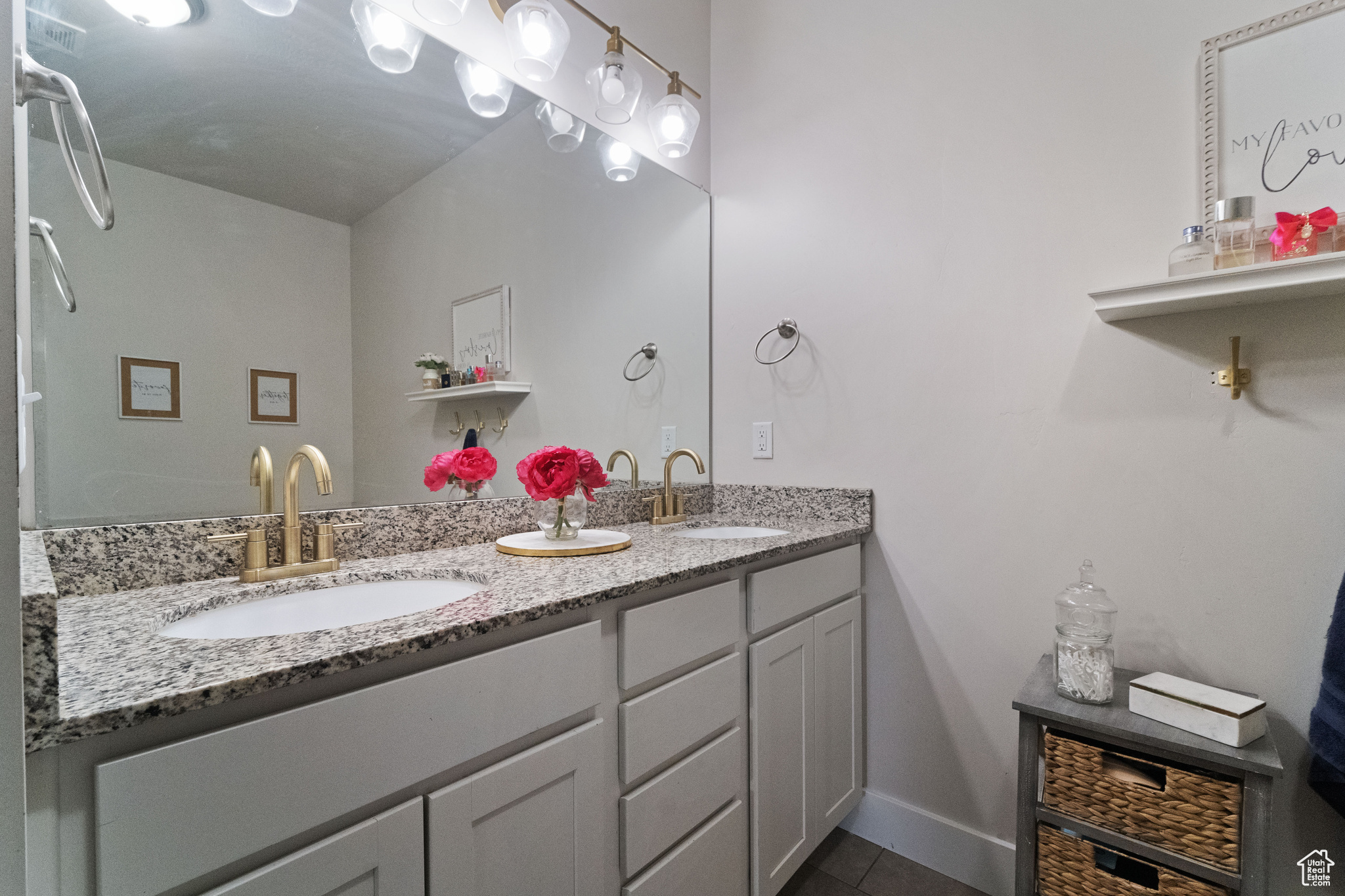 MAPLE HILLS - Residential