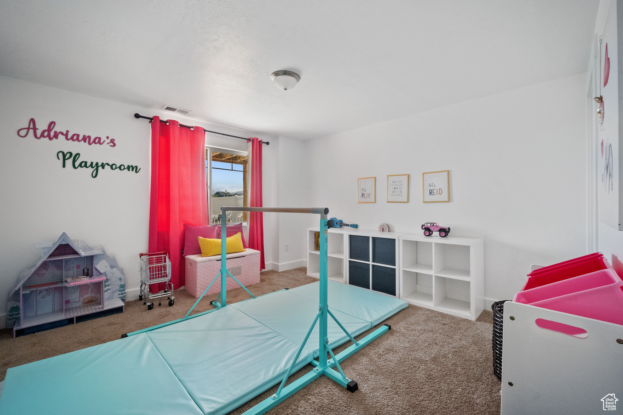 MAPLE HILLS - Residential