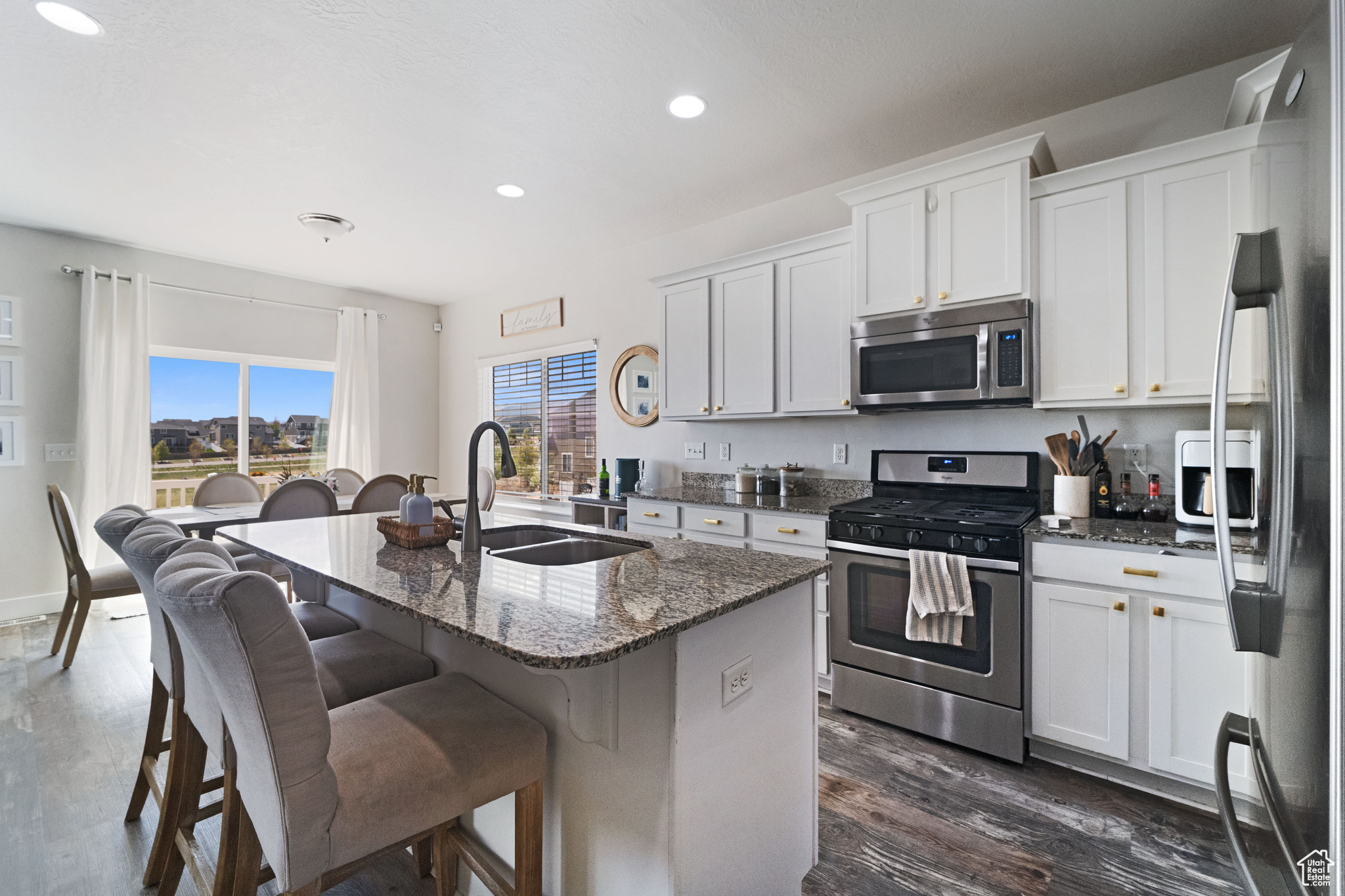 MAPLE HILLS - Residential