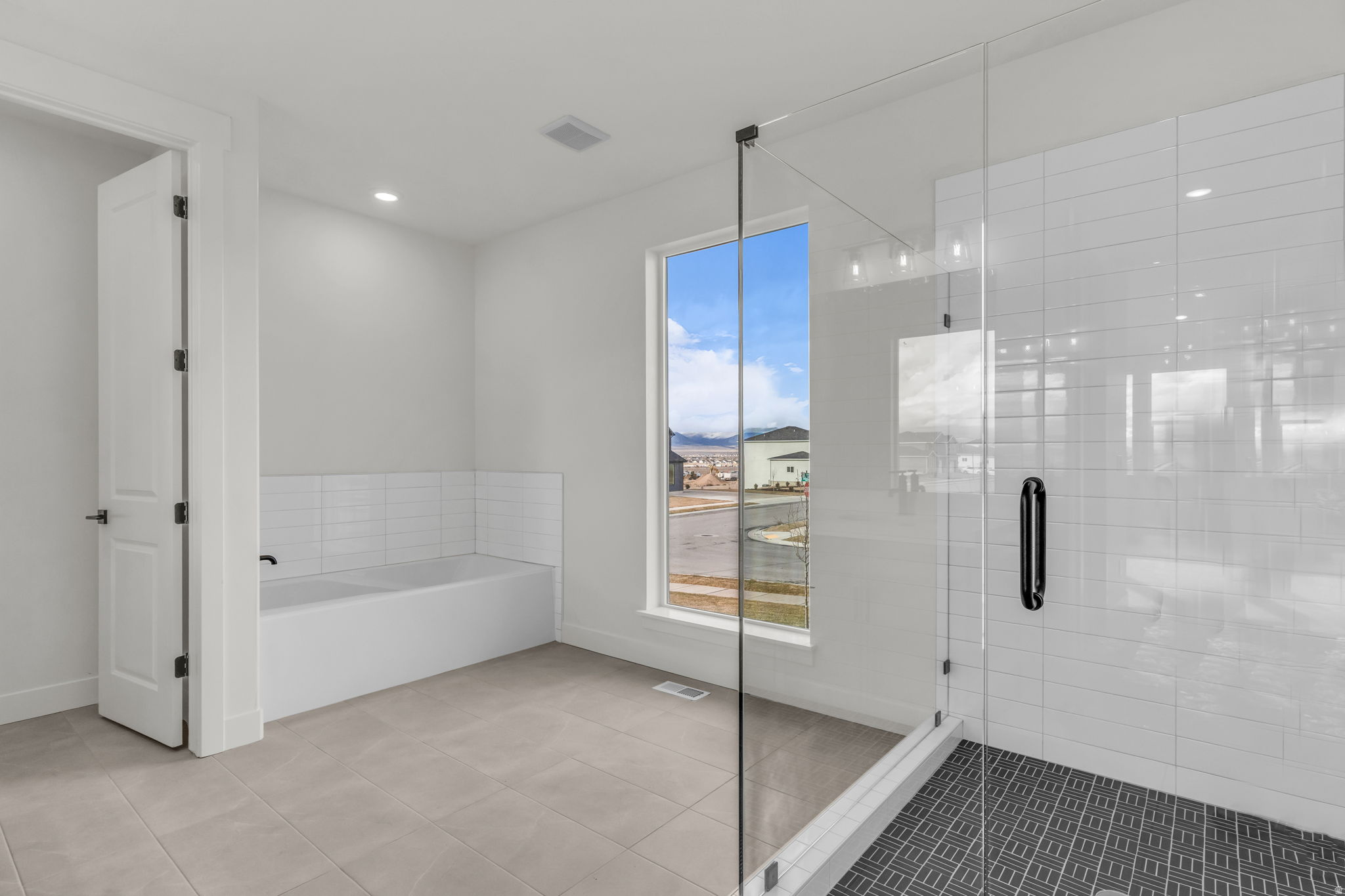 SCARLET RIDGE - Residential