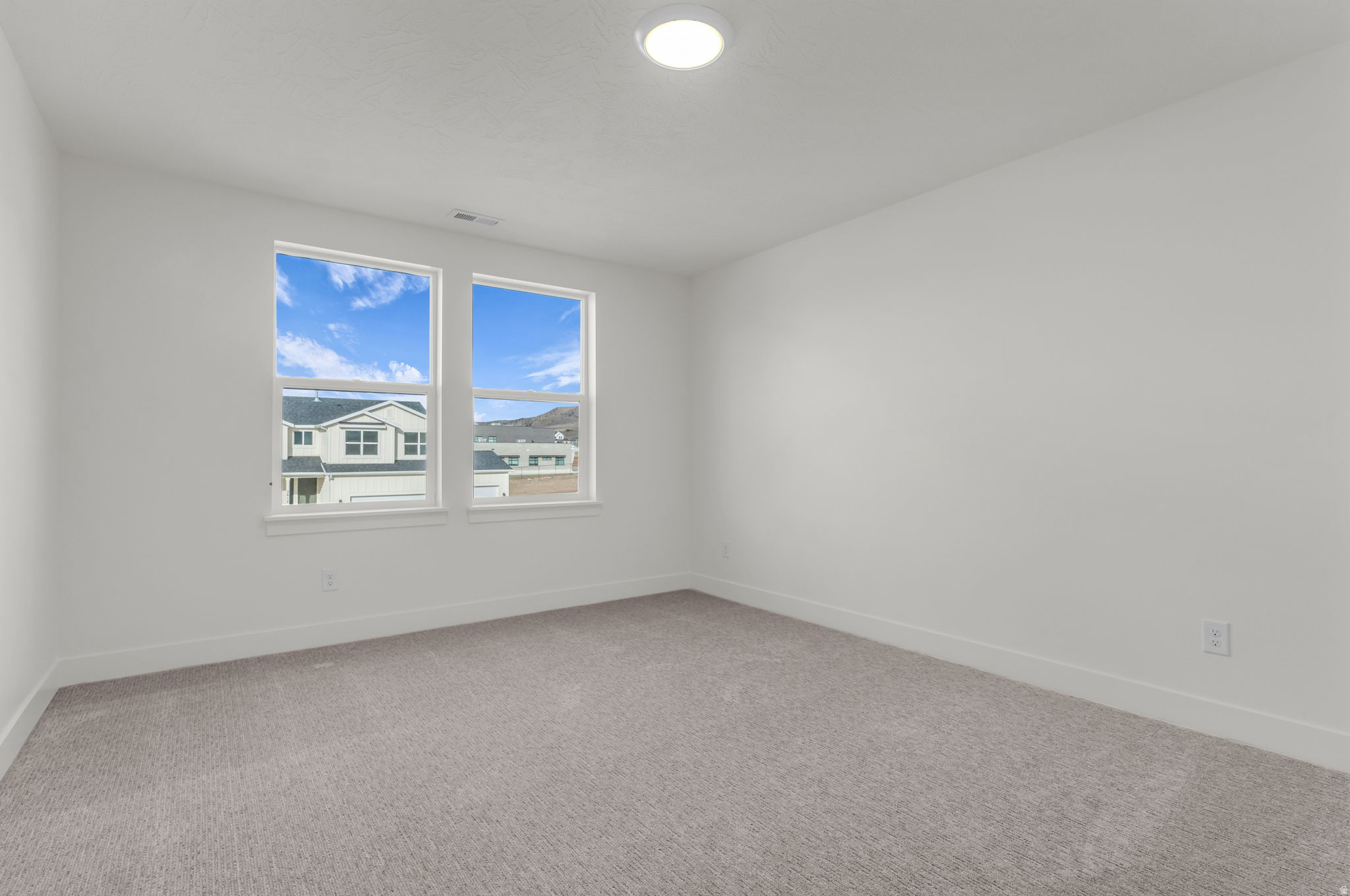 SCARLET RIDGE - Residential