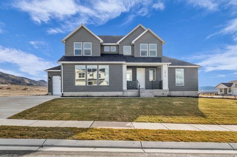 Photo of 2814 E DREYDEN LANE LOT Ln #122, Eagle Mountain, UT 84005 (MLS # 2134499)