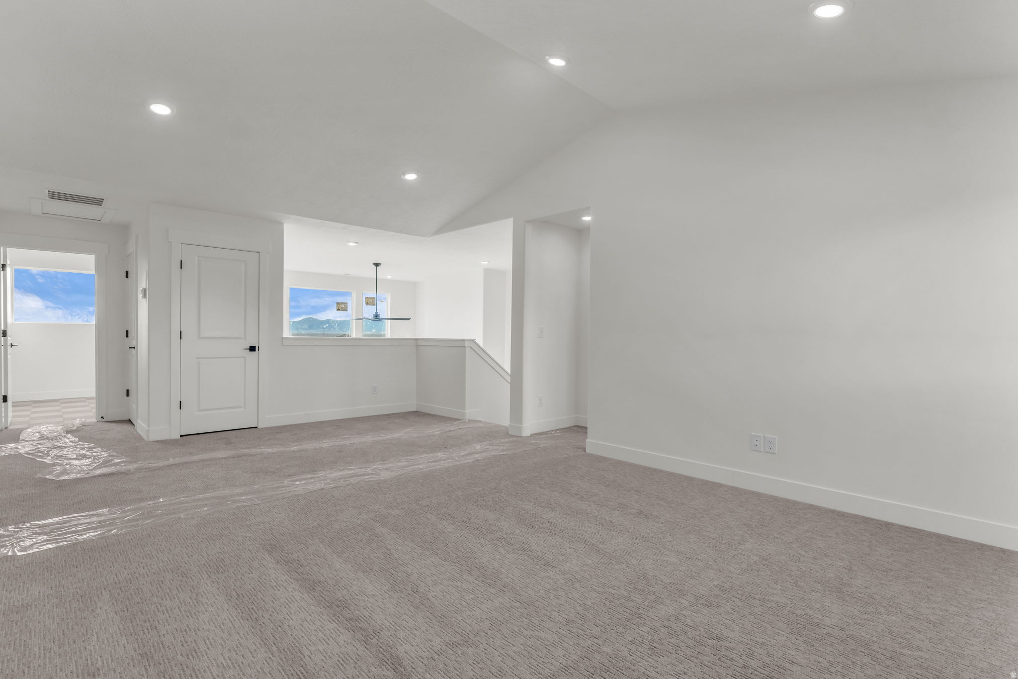 SCARLET RIDGE - Residential