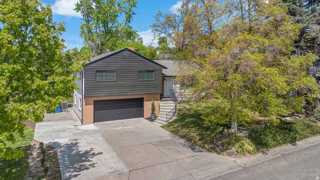 Photo of 3003 E 4505 S, Salt Lake City, UT 84117 (MLS # 2153807)
