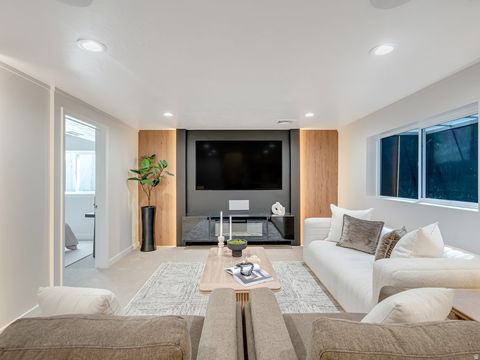 Tiny photo for 3003 E 4505 S, Salt Lake City, UT 84117 (MLS # 2153807)