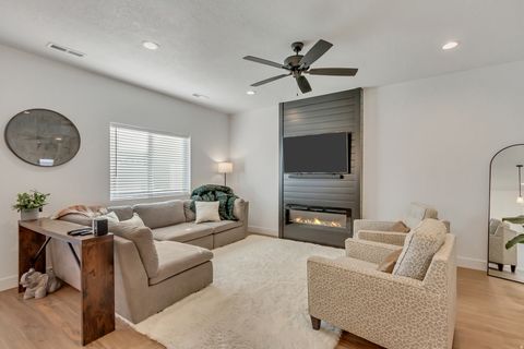 Tiny photo for 2091 W 1675 CT S, West Haven, UT 84401 (MLS # 2135502)